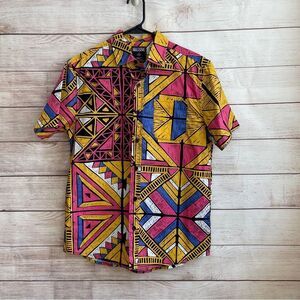 MASSIVE BUTTON FRONT SHIRT IN GEOMETRIC PRINT